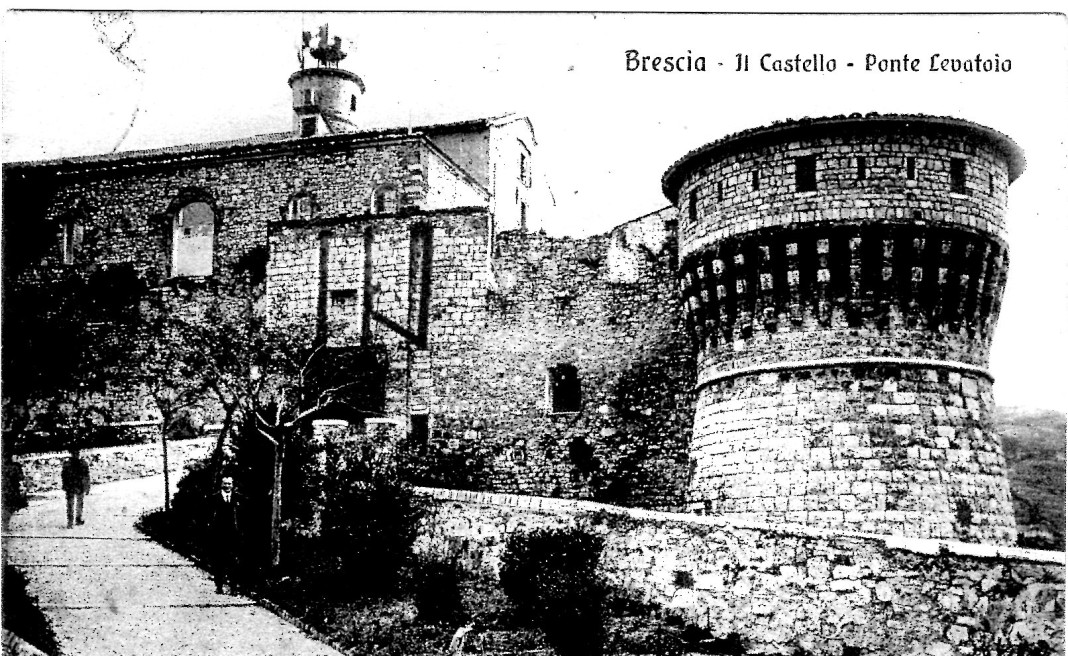 Il Castello- Ponte Levatoio - 1910