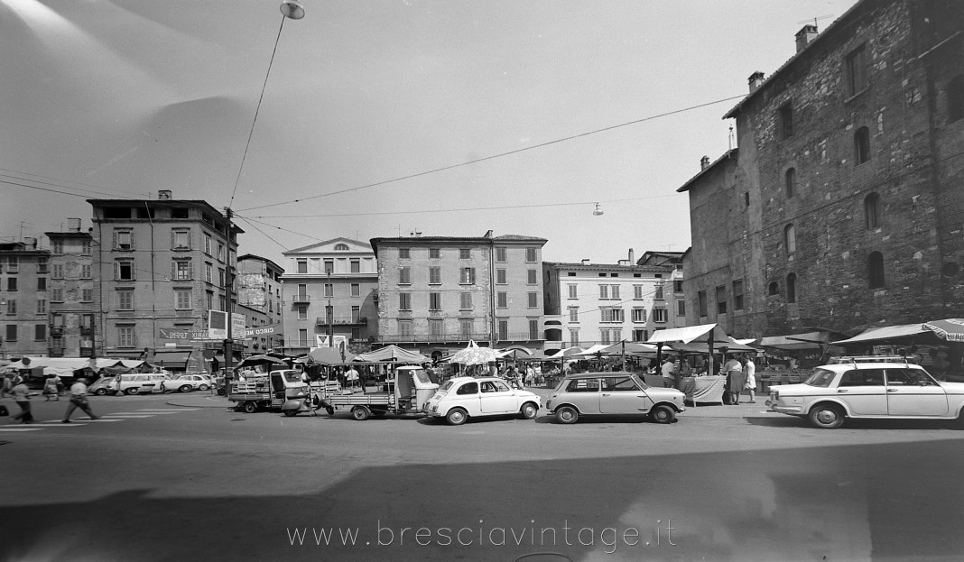 Piazza Rovetta - Brescia