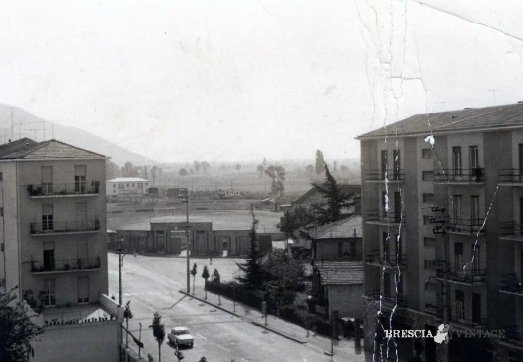 Lo Stadium di Viale Piave in una foto dei tardi anni '50. Si trovava nell'area in cui ora ci sono le piscine e le scuole.