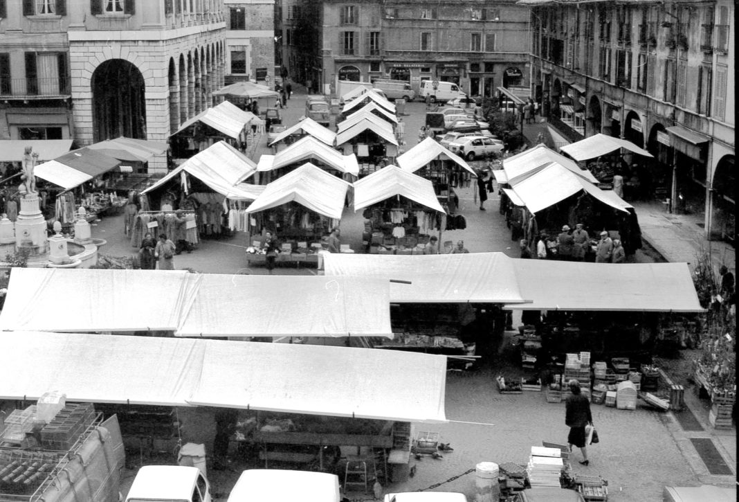 Piazza del Mercato Brescia